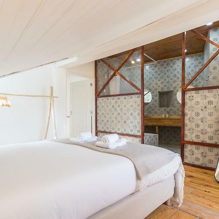 Alfama Tale Four-Bedroom Apartment W/ River View - By Lu Holidays Lissabon Exterior foto